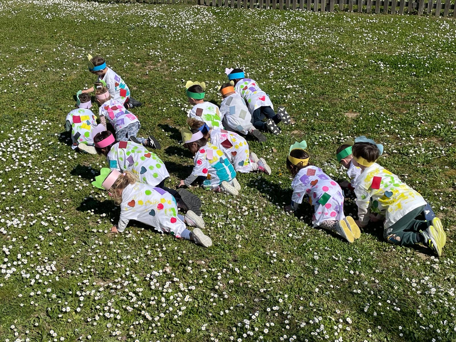 “FAVOLE E FIABE ALL’ APERTO PER FAR VOLARE LA MAGIA E LA FANTASIA”